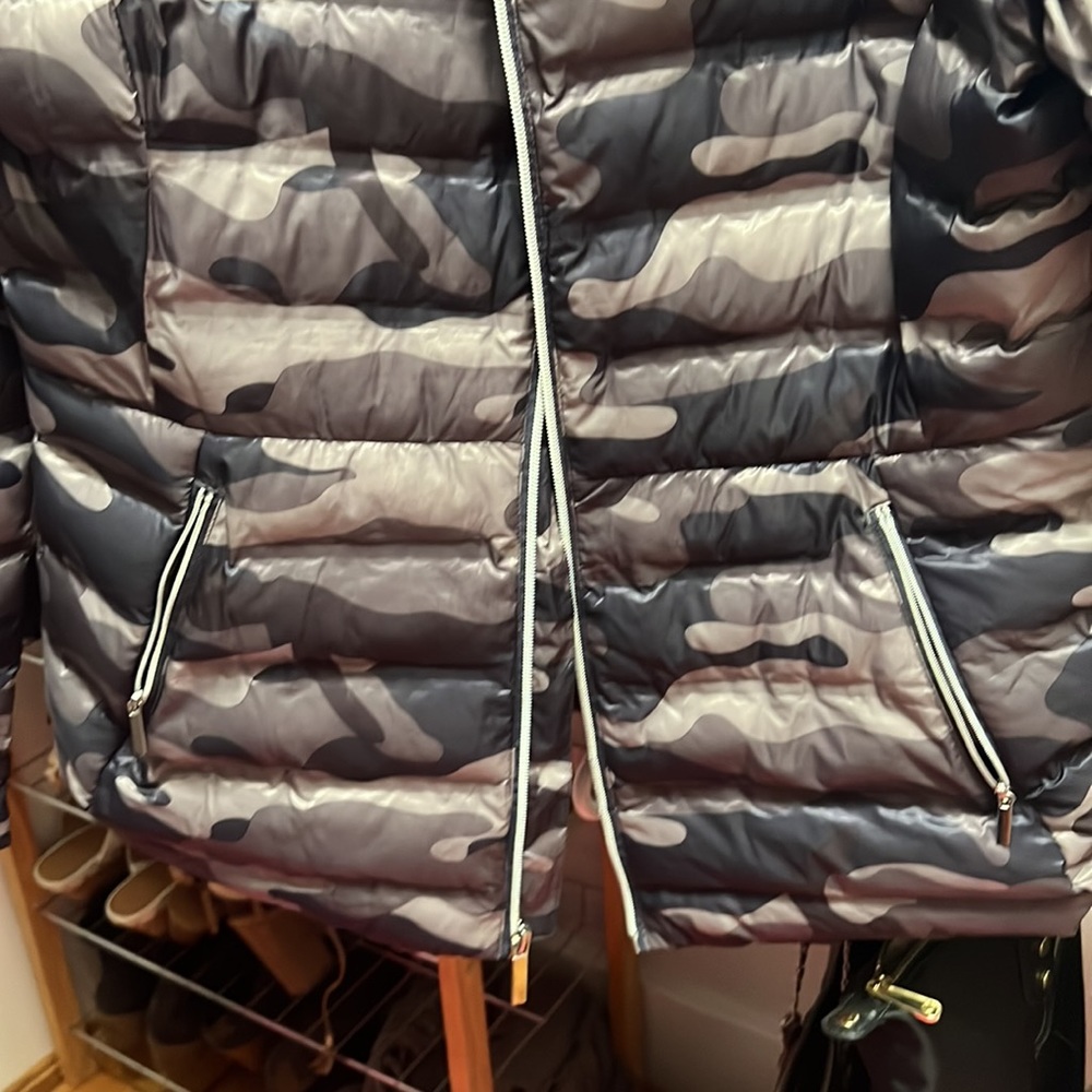 Puffer jacket - Picture 2 of 3